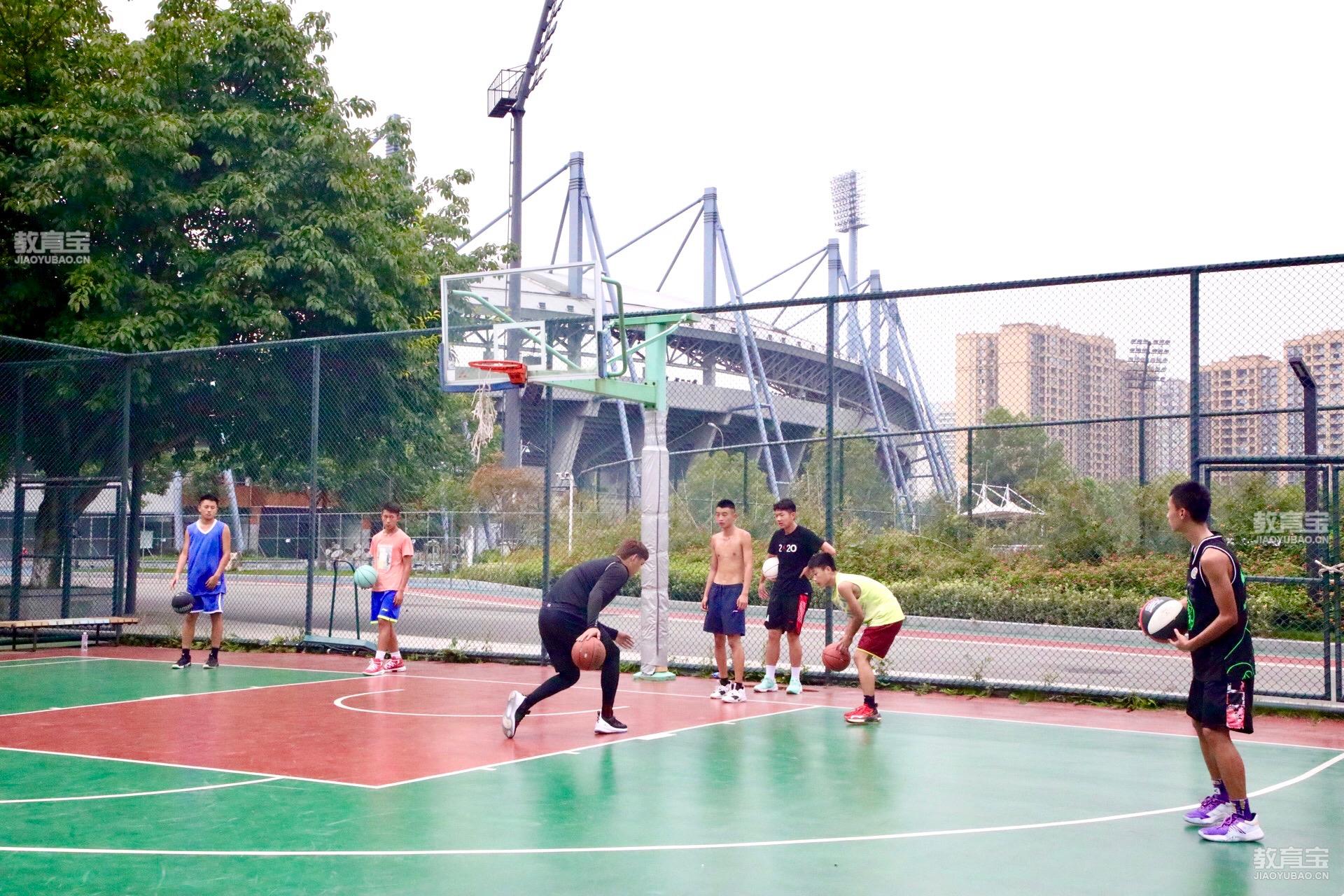 关于米兰体育：篮球训练营的比赛录像分析技术应用心得：帮助球员发现问题，提升水平的信息