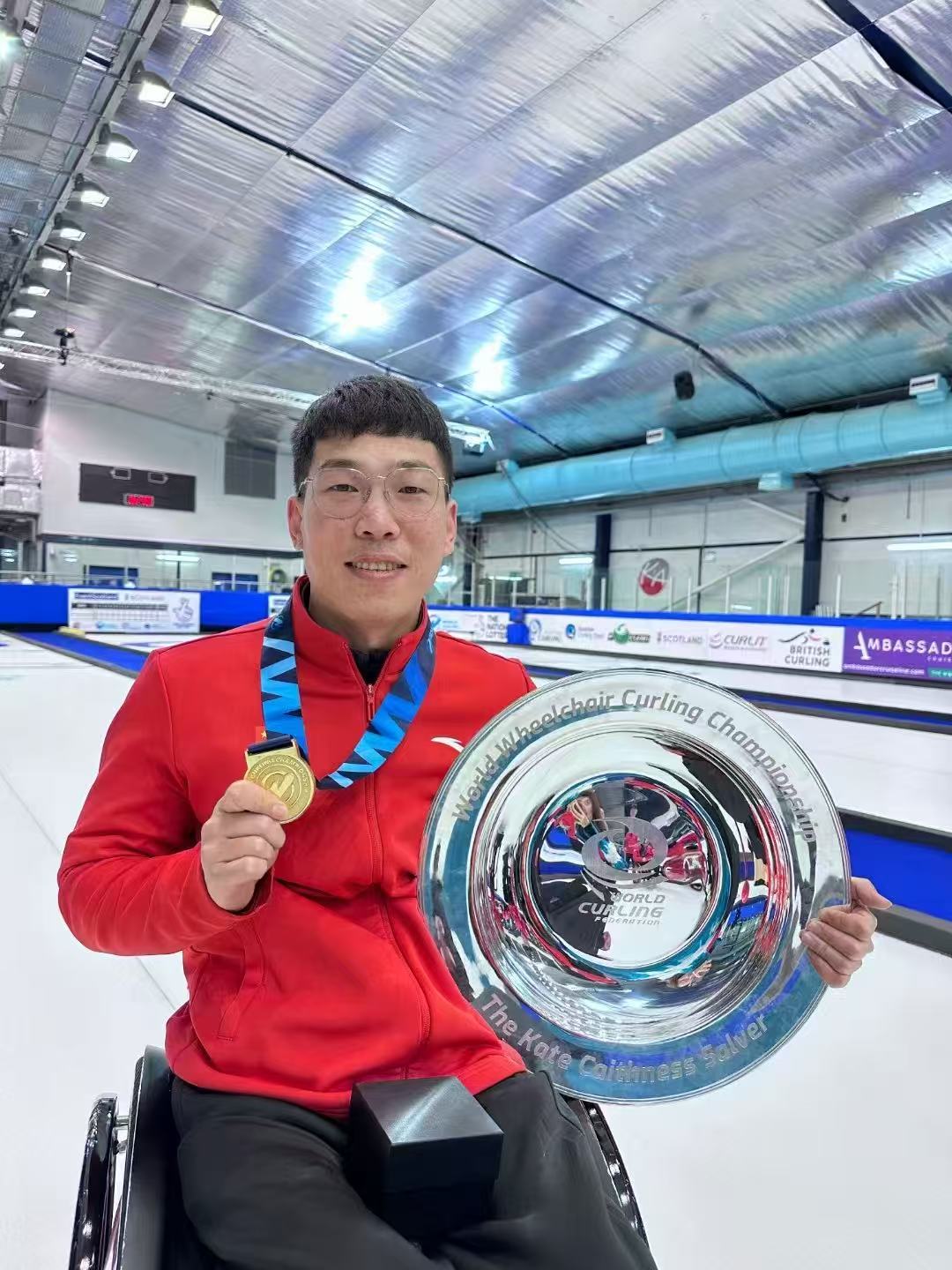 米兰体育:心态的转折:运动员在困境中的努力与坚持的简单介绍 米兰体育:心态的转折:运动员在困境中的努力与坚持的简单介绍