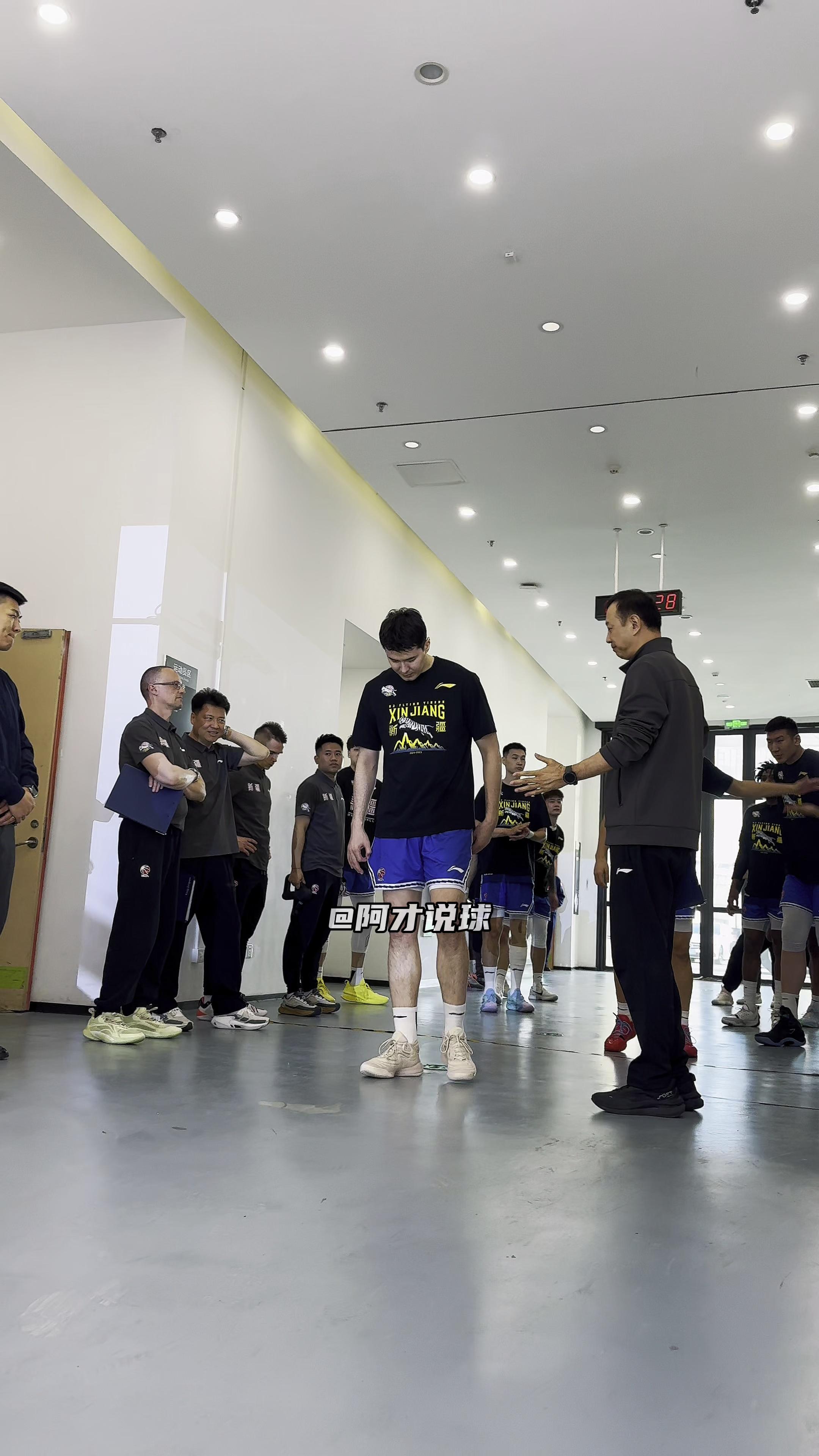 米兰体育:CBA季后赛,黑马球队的崛起是昙花一现吗?的简单介绍 米兰体育:CBA季后赛,黑马球队的崛起是昙花一现吗?的简单介绍