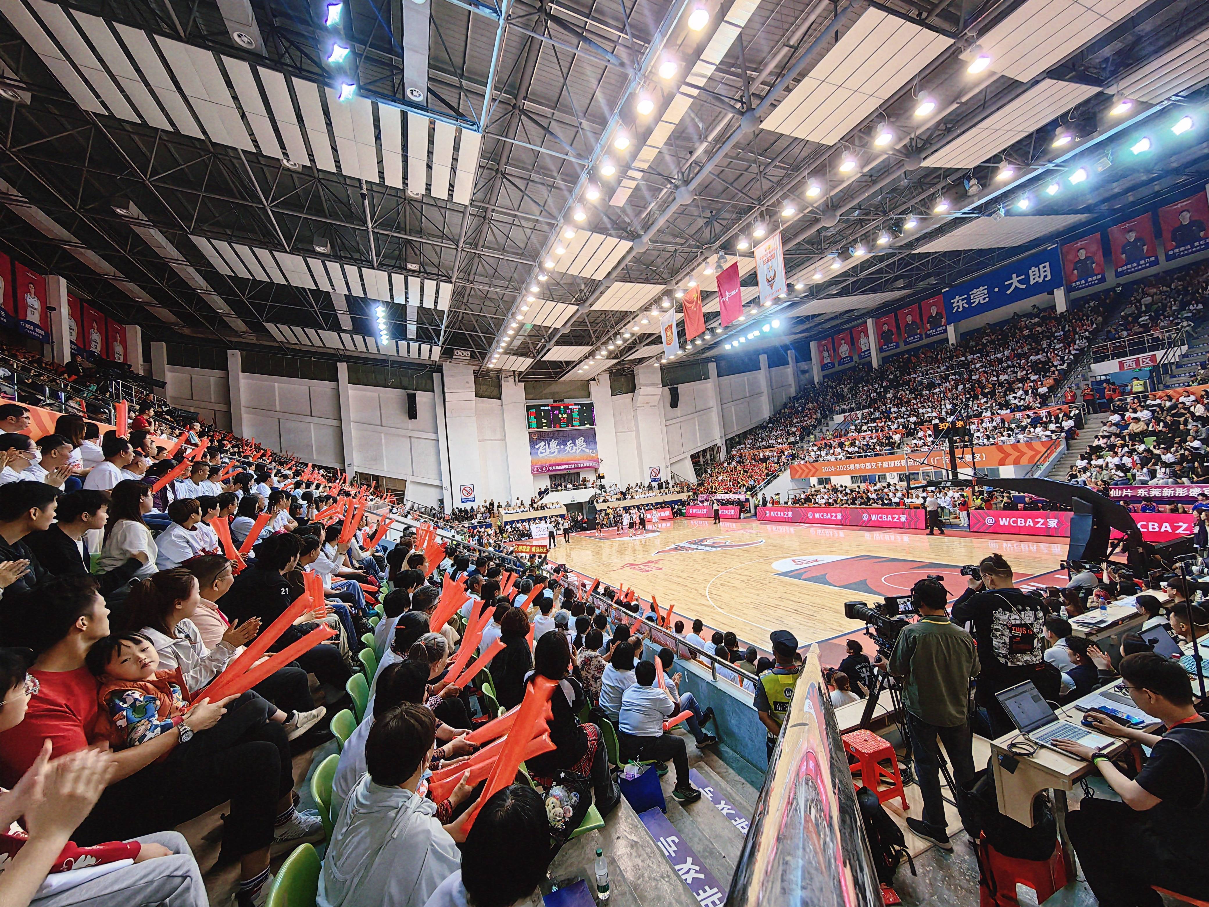 包含米兰体育：WCBA联赛的赛事直播：如何提升观赛体验，吸引更多观众？的词条