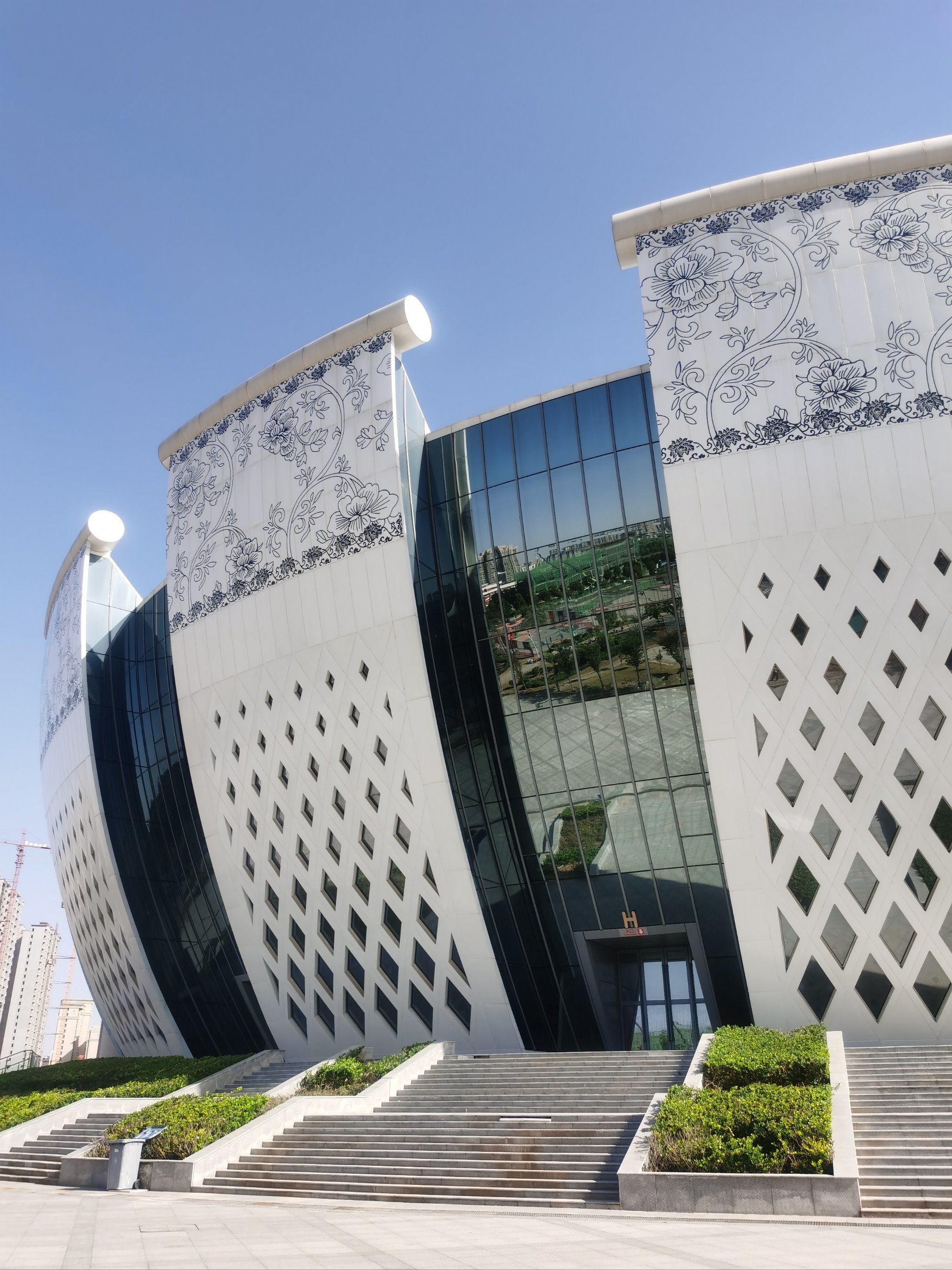 米兰体育：篮球主题公园，打造城市运动新地标的简单介绍