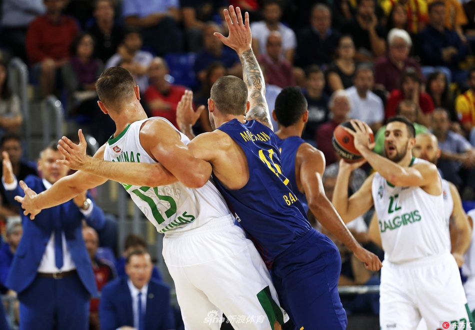 米兰体育:CBA球队的更衣室文化建设经验:团队凝聚力的重要组成部分 米兰体育:CBA球队的更衣室文化建设经验:团队凝聚力的重要组成部分