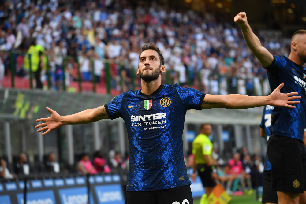 米兰体育:中国足球青训教练员的领导力风格与球员绩效关系研究