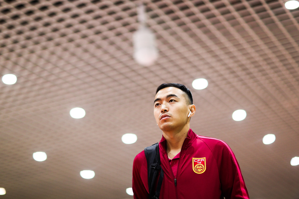 关于米兰体育:冯潇霆:经验对中国足球年轻球员的传承与指导:方法与效果评估的信息 关于米兰体育:冯潇霆:经验对中国足球年轻球员的传承与指导:方法与效果评估的信息