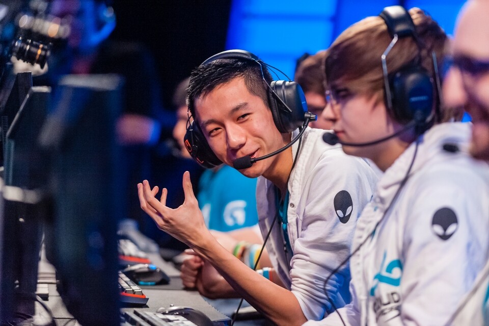 包含米兰体育:《英雄联盟》后期团战分析，战队如何完美执行战术的词条