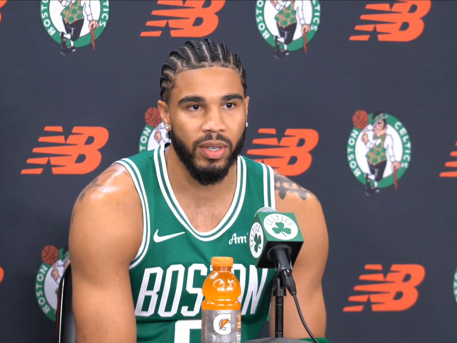 米兰体育:凯尔特人队塔图姆：如何成为更好的领袖？的简单介绍