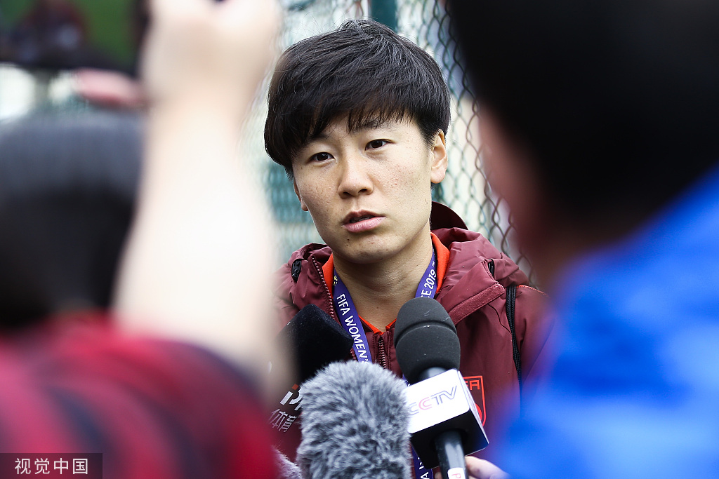 米兰体育:《CS:GO》比赛中的心理战术：玩家心态如何影响比赛结果