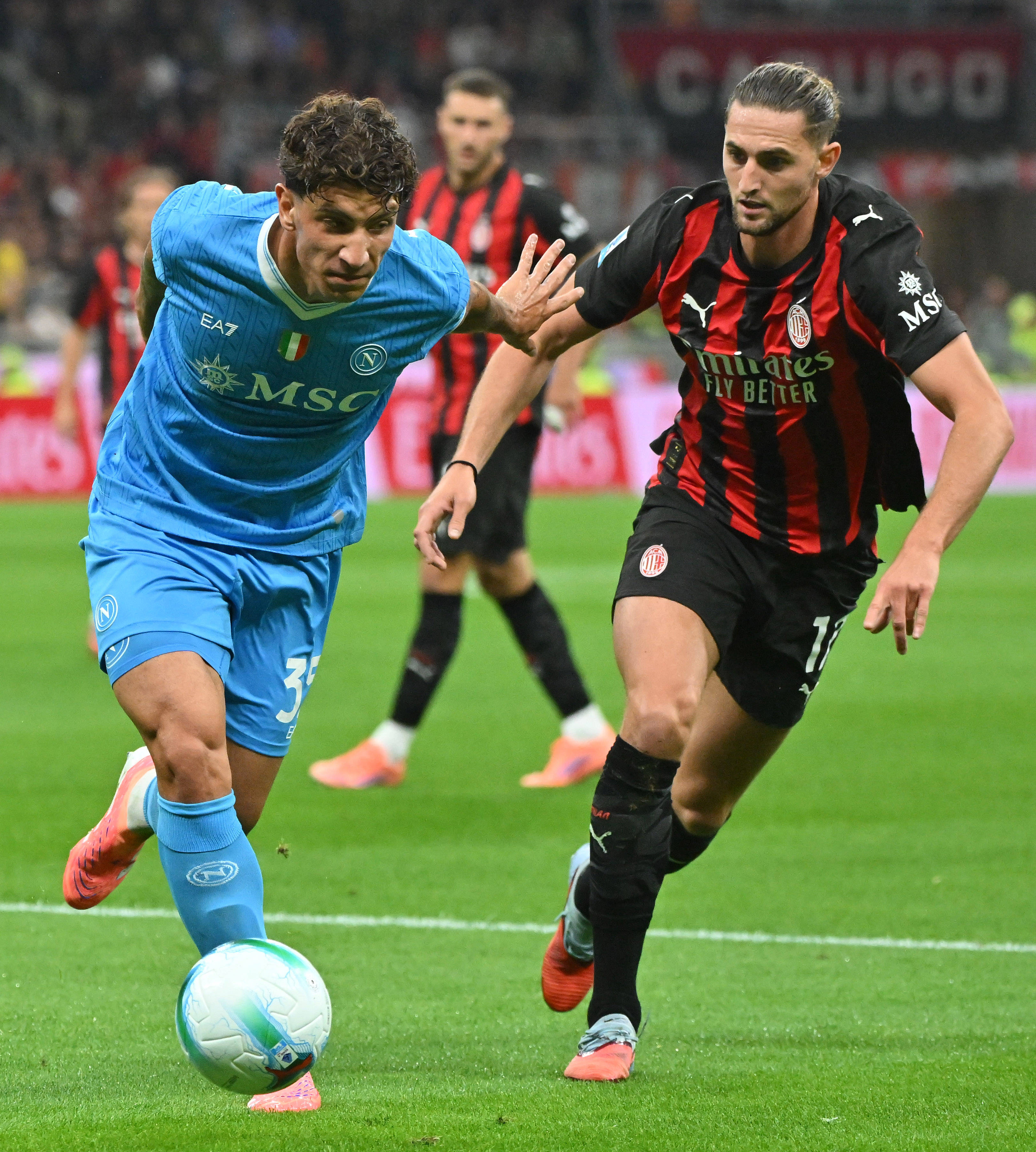 米兰体育:中国足球反腐“避重就轻”,球迷:只打苍蝇,不打老虎? 米兰体育:中国足球反腐“避重就轻”,球迷:只打苍蝇,不打老虎?